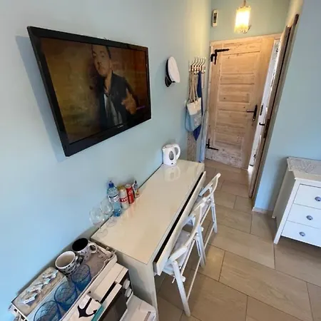 ホームステイ Klara ヤスタルニャ