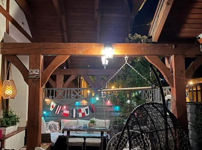 Klara ホームステイ ヤスタルニャ