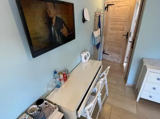 Δωμάτια σε οικογενειακή κατοικία Klara Jastarnia