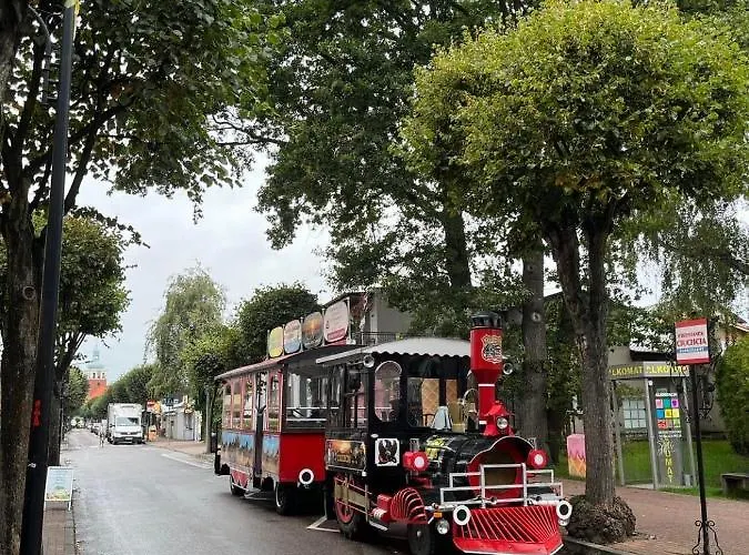 ホームステイ Klara ヤスタルニャ